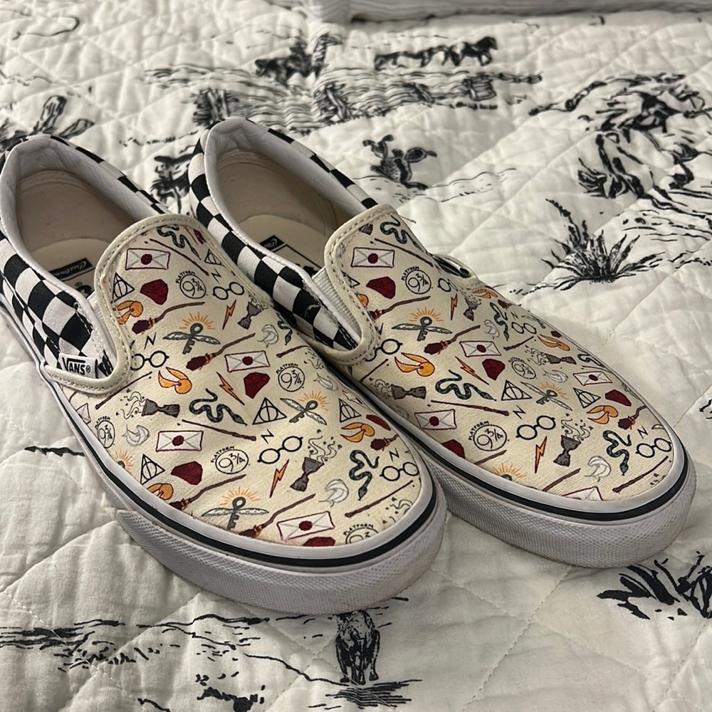 Custom Harry Potter Vans 8.5 women’s